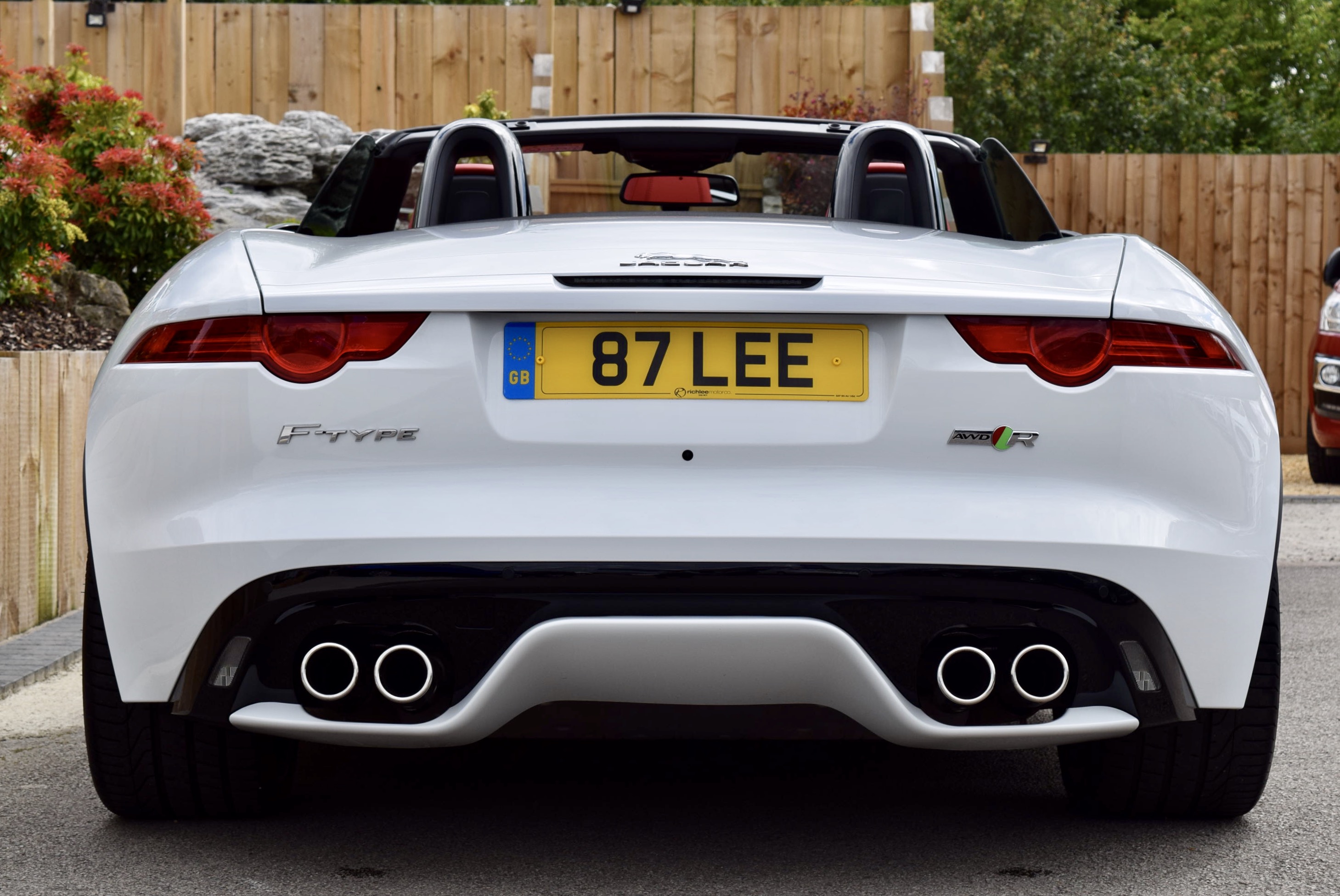 JAGUAR F-TYPE 5.0 Supercharged V8 R 2dr Auto AWD For Sale