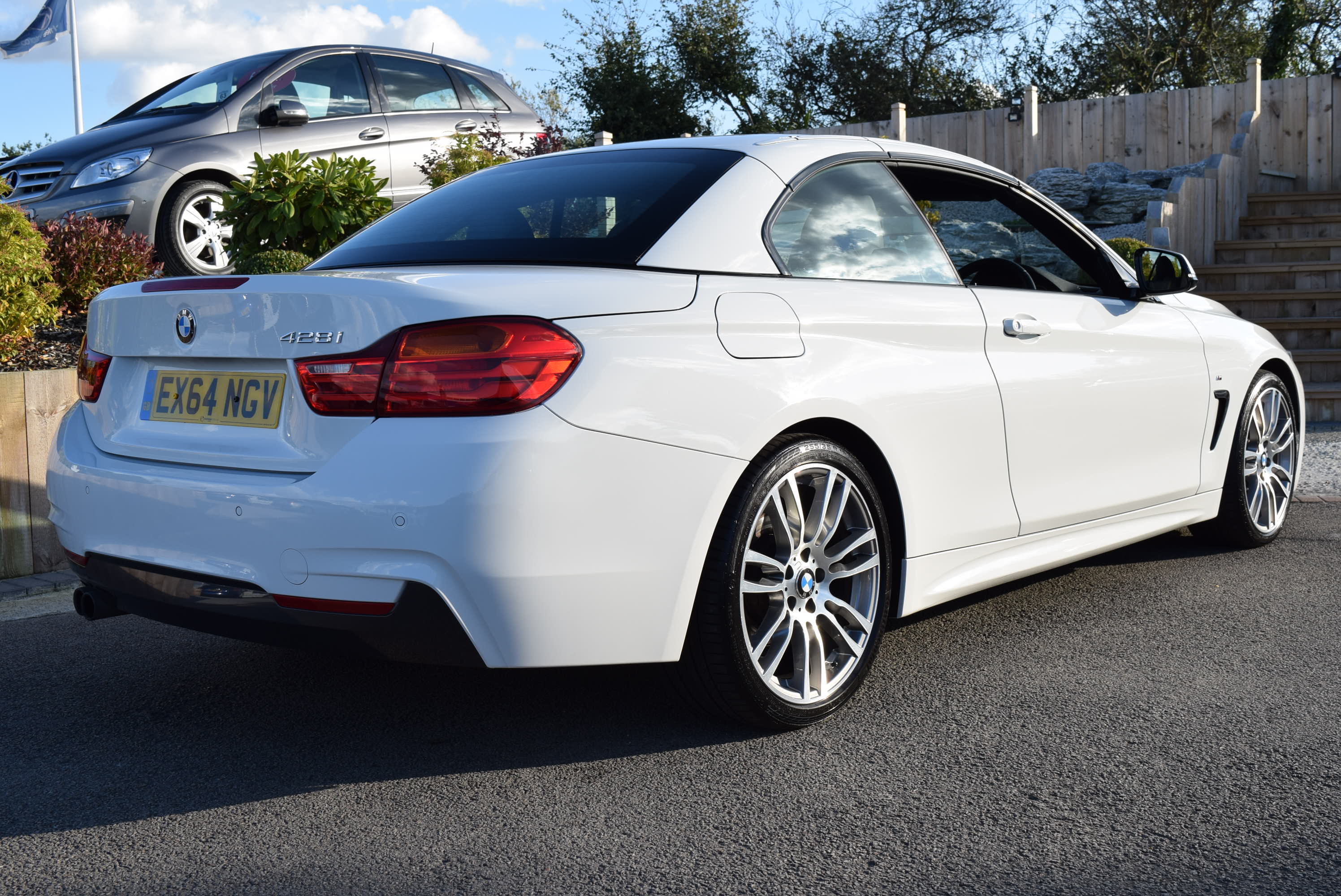 BMW 4 SERIES 428i M Sport 2dr Auto For Sale Richlee Motor Co. Ltd