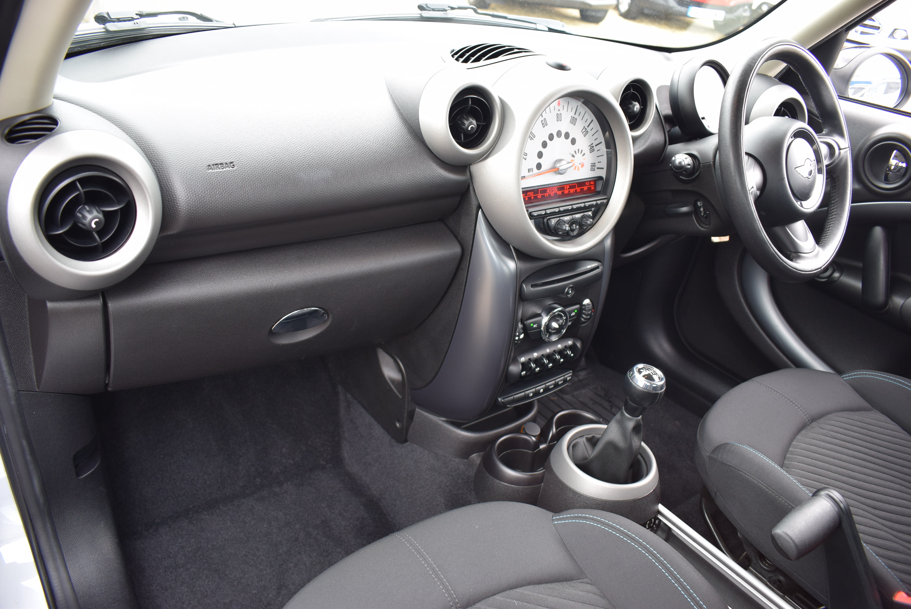 MINI COUNTRYMAN 2.0 Cooper S D 5dr For Sale :: Richlee Motor Co. Ltd