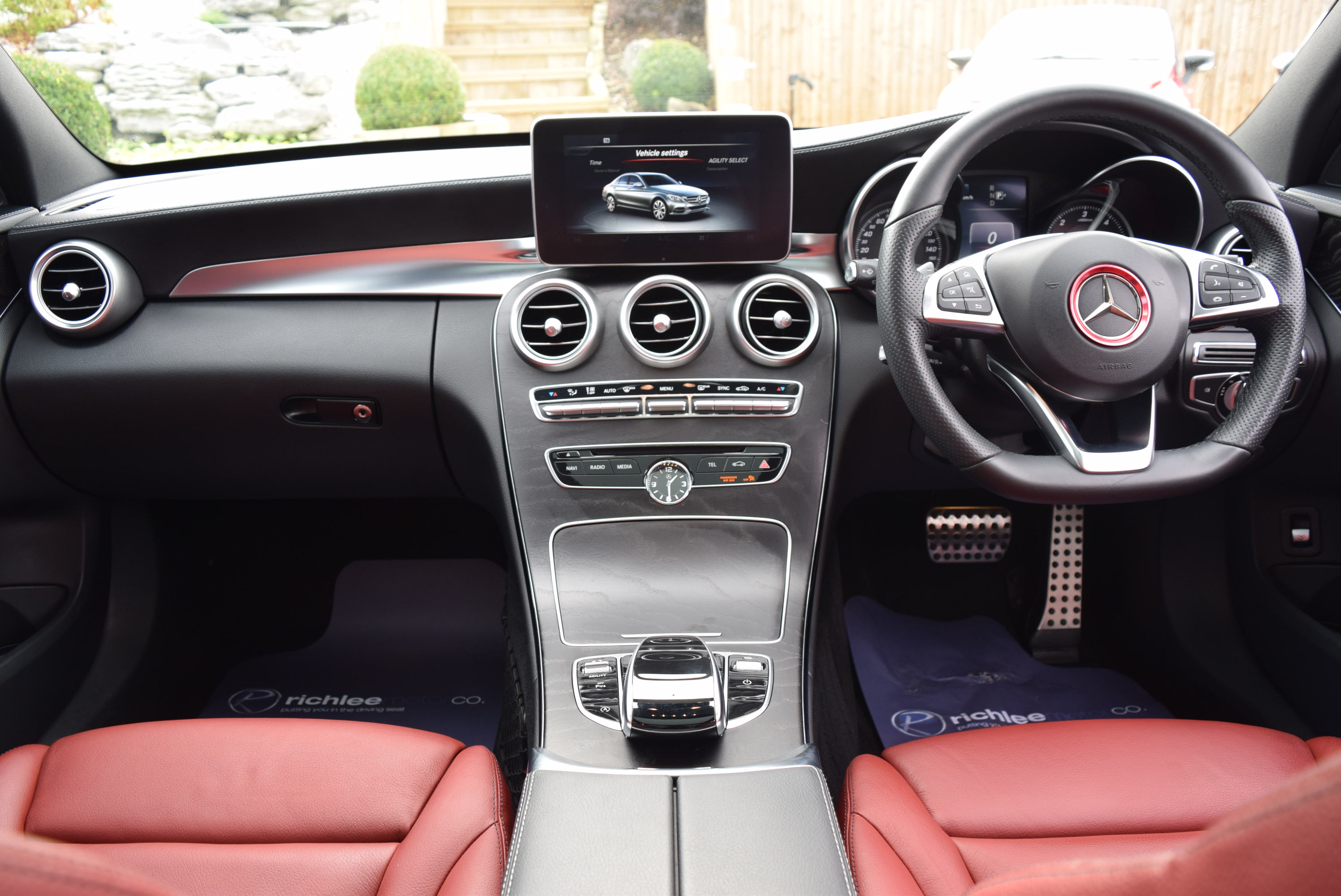 MERCEDES-BENZ C CLASS C220 BlueTEC AMG Line Premium Plus 4dr Auto For Sale