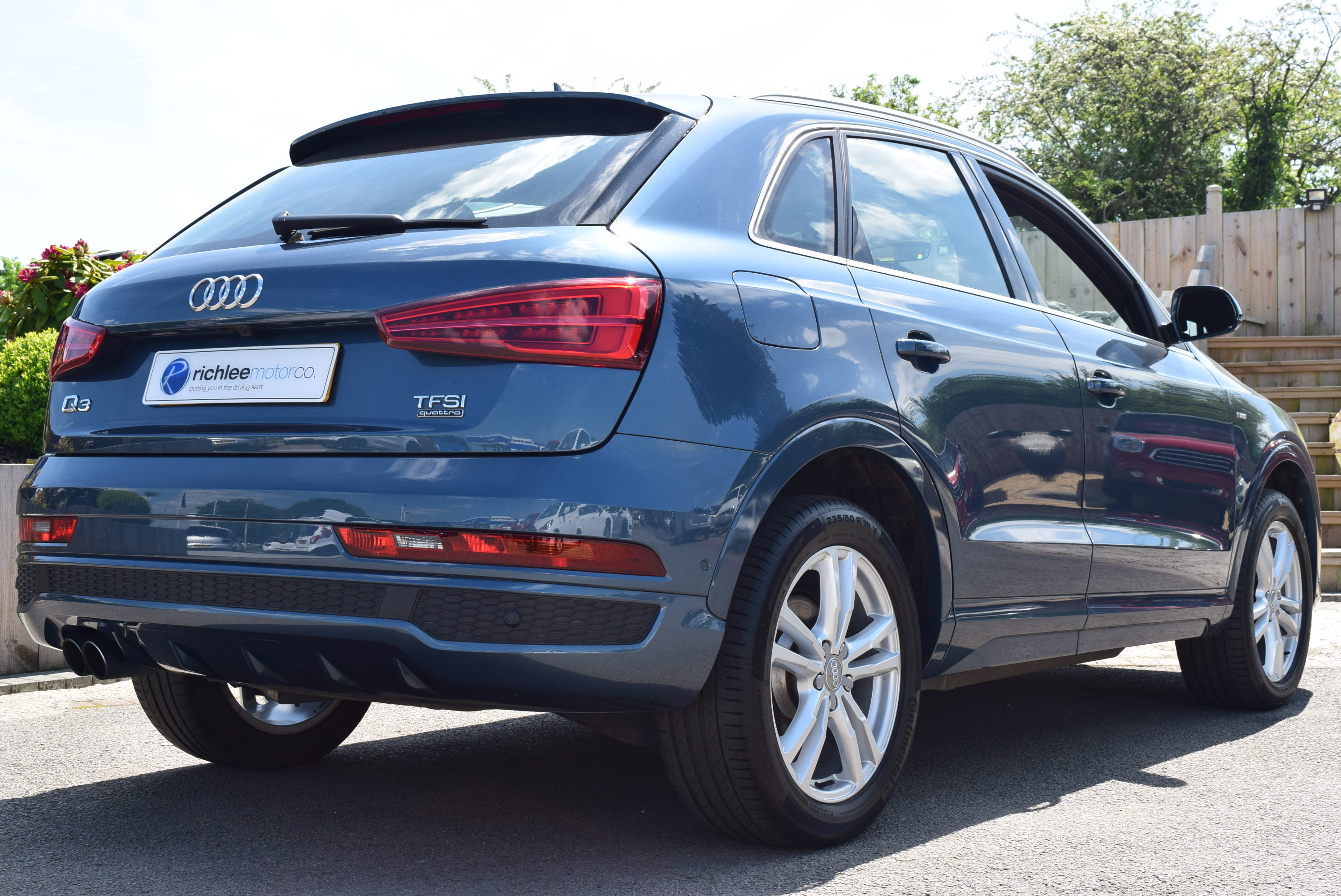 AUDI Q3 2.0T FSI Quattro S Line 5dr S Tronic For Sale