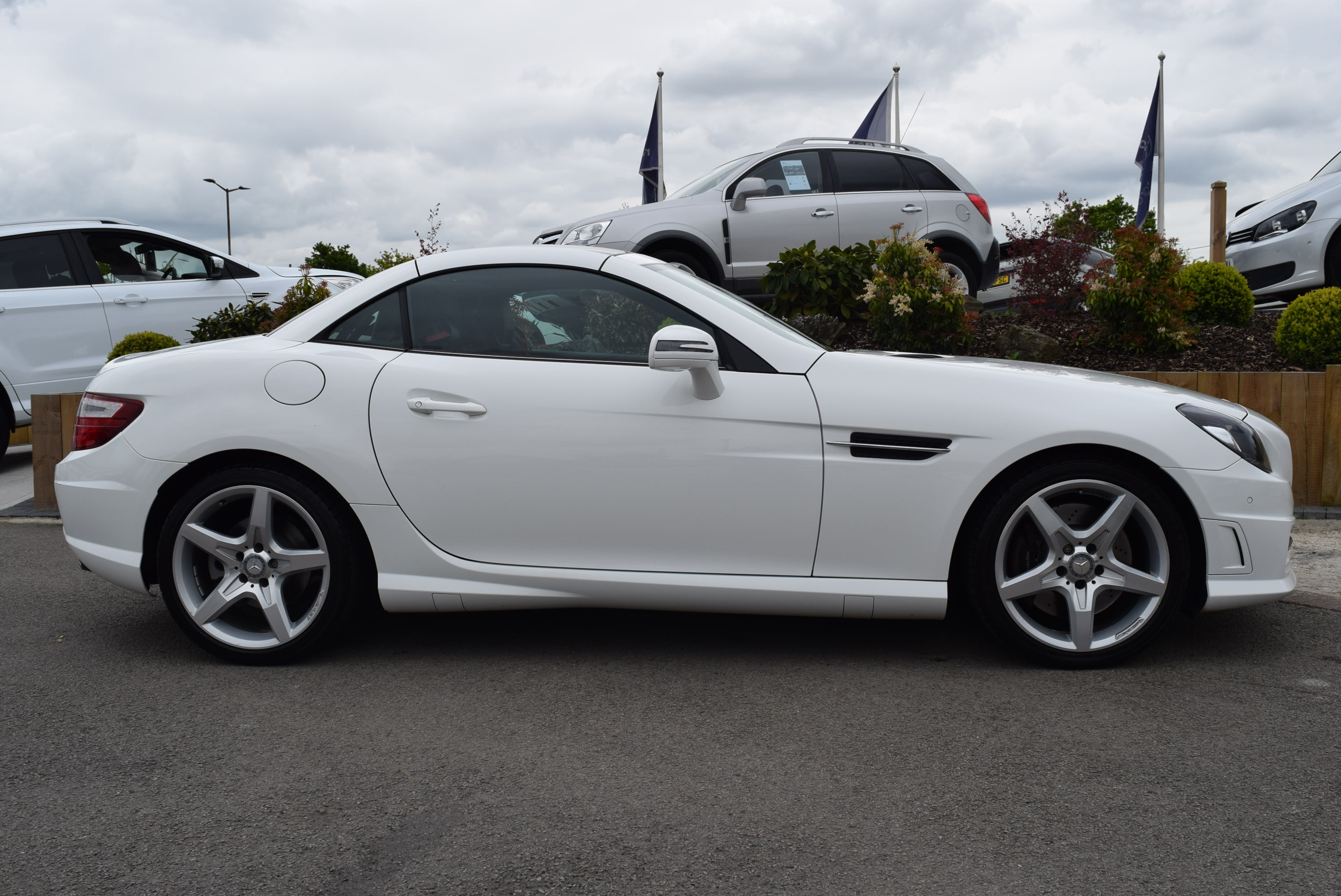 MERCEDES-BENZ SLK SLK 200 BlueEFFICIENCY AMG Sport 2dr Tip Auto For Sale