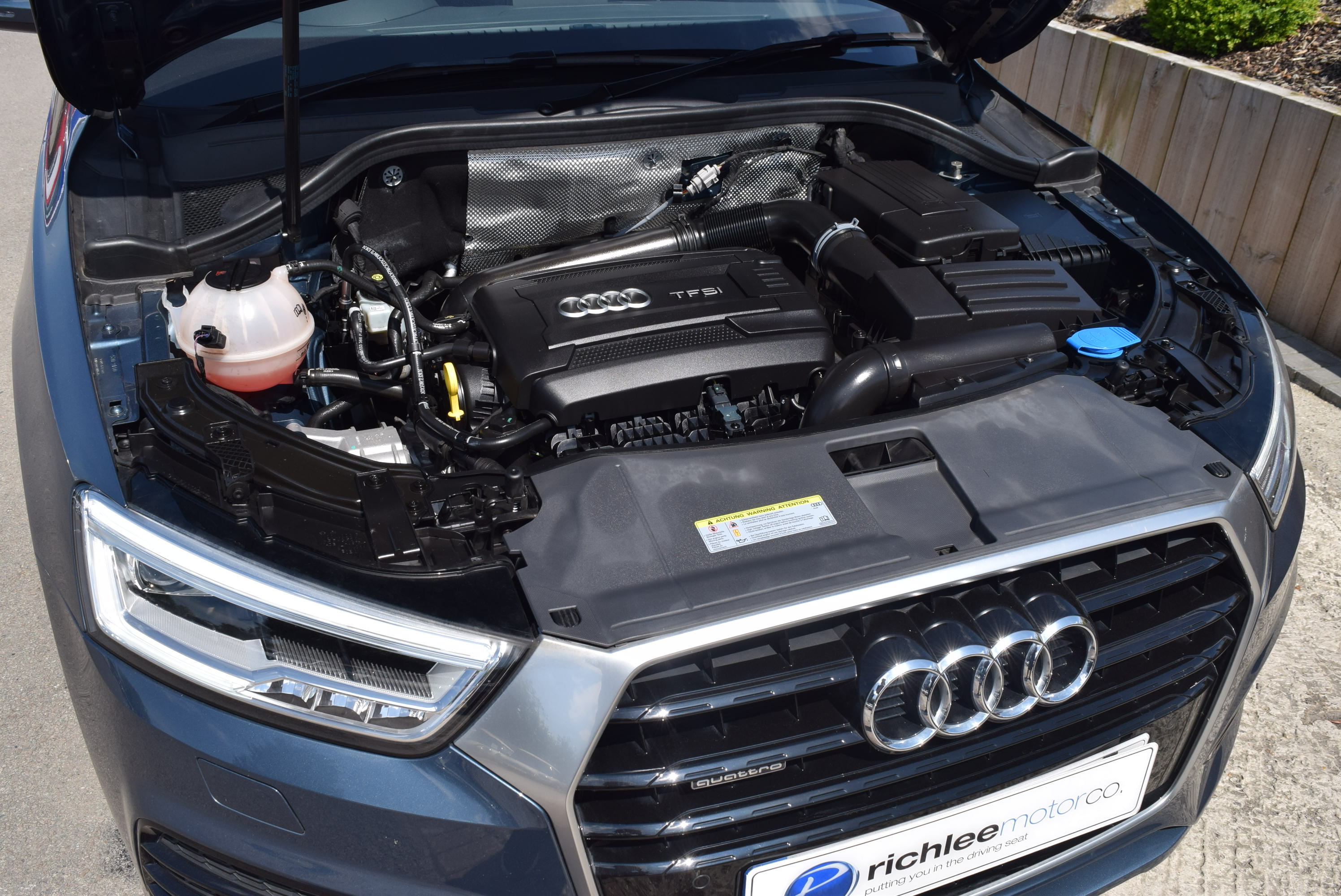 AUDI Q3 2.0T FSI Quattro S Line 5dr S Tronic For Sale
