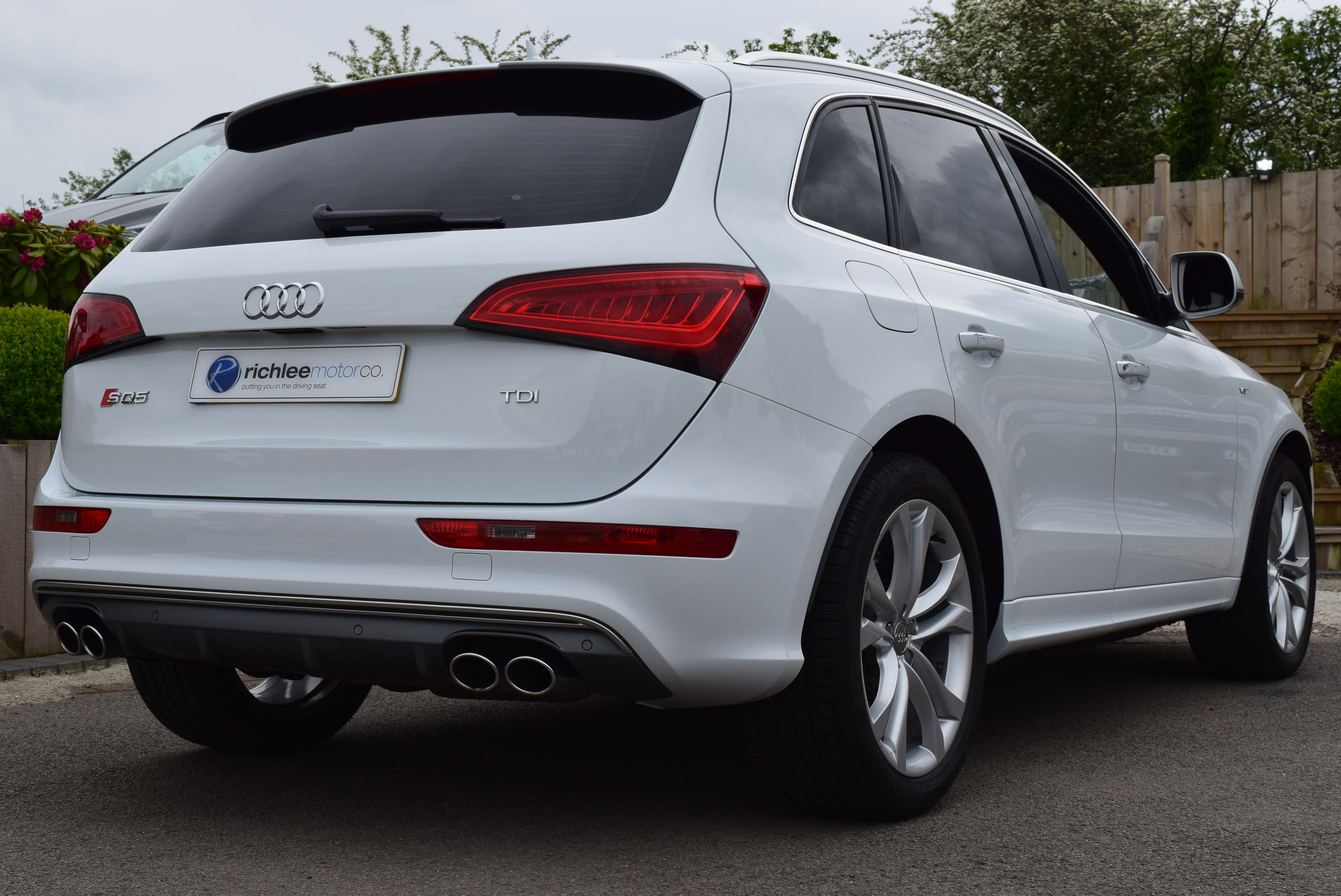 AUDI Q5 SQ5 Quattro 5dr Tip Auto For Sale Richlee Motor Co. Ltd