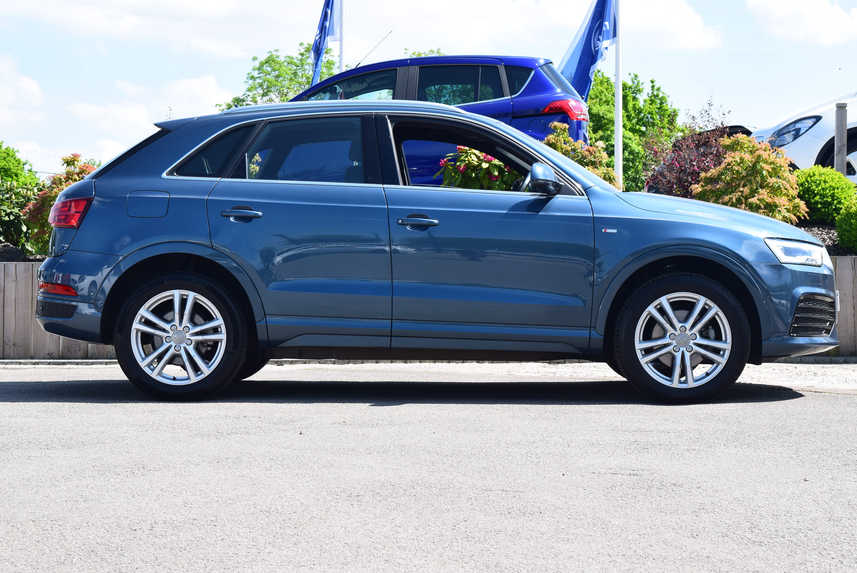 AUDI Q3 2.0T FSI Quattro S Line 5dr S Tronic For Sale