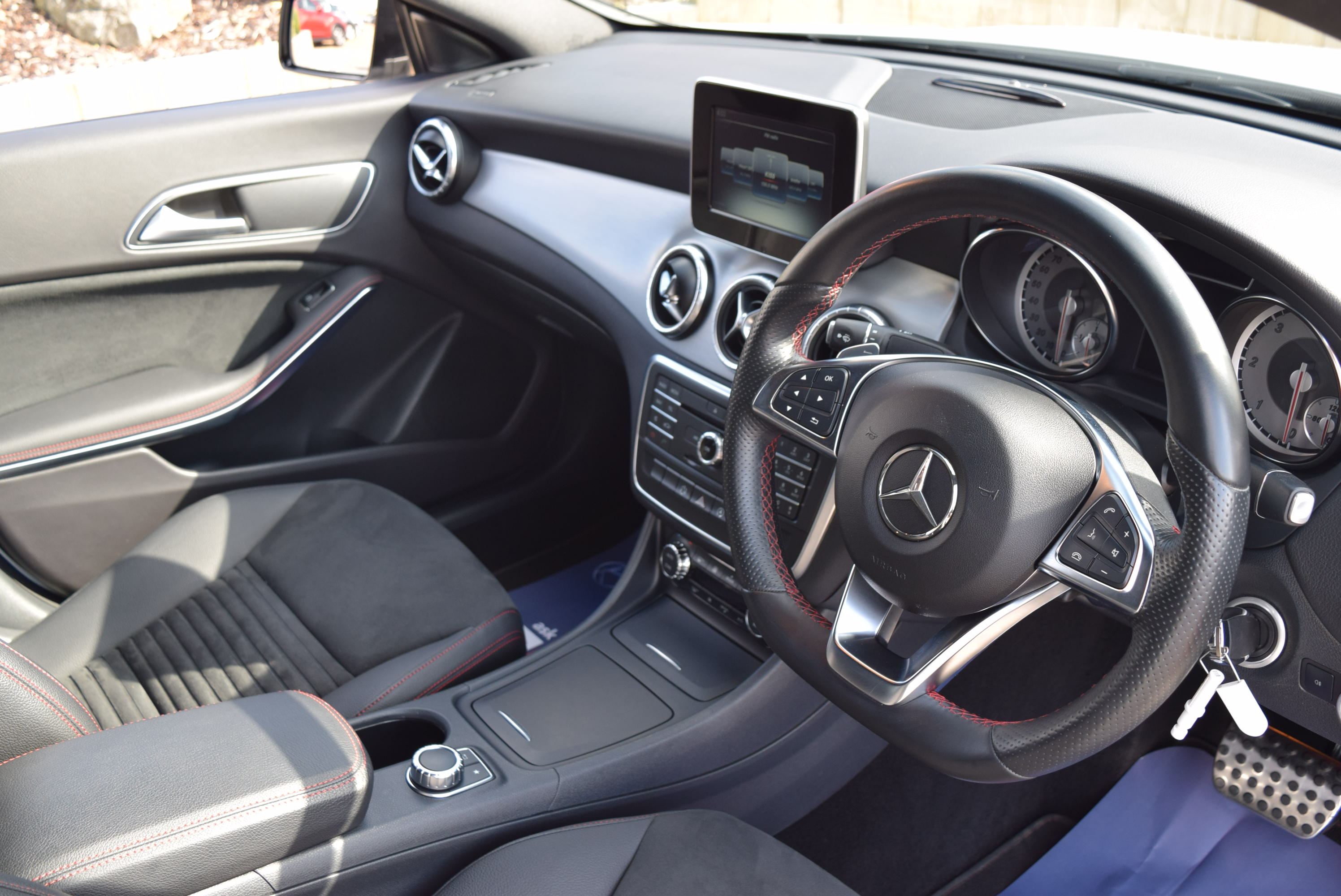 MERCEDES-BENZ CLA CLASS CLA 220 CDI AMG Sport 4dr Tip Auto For Sale