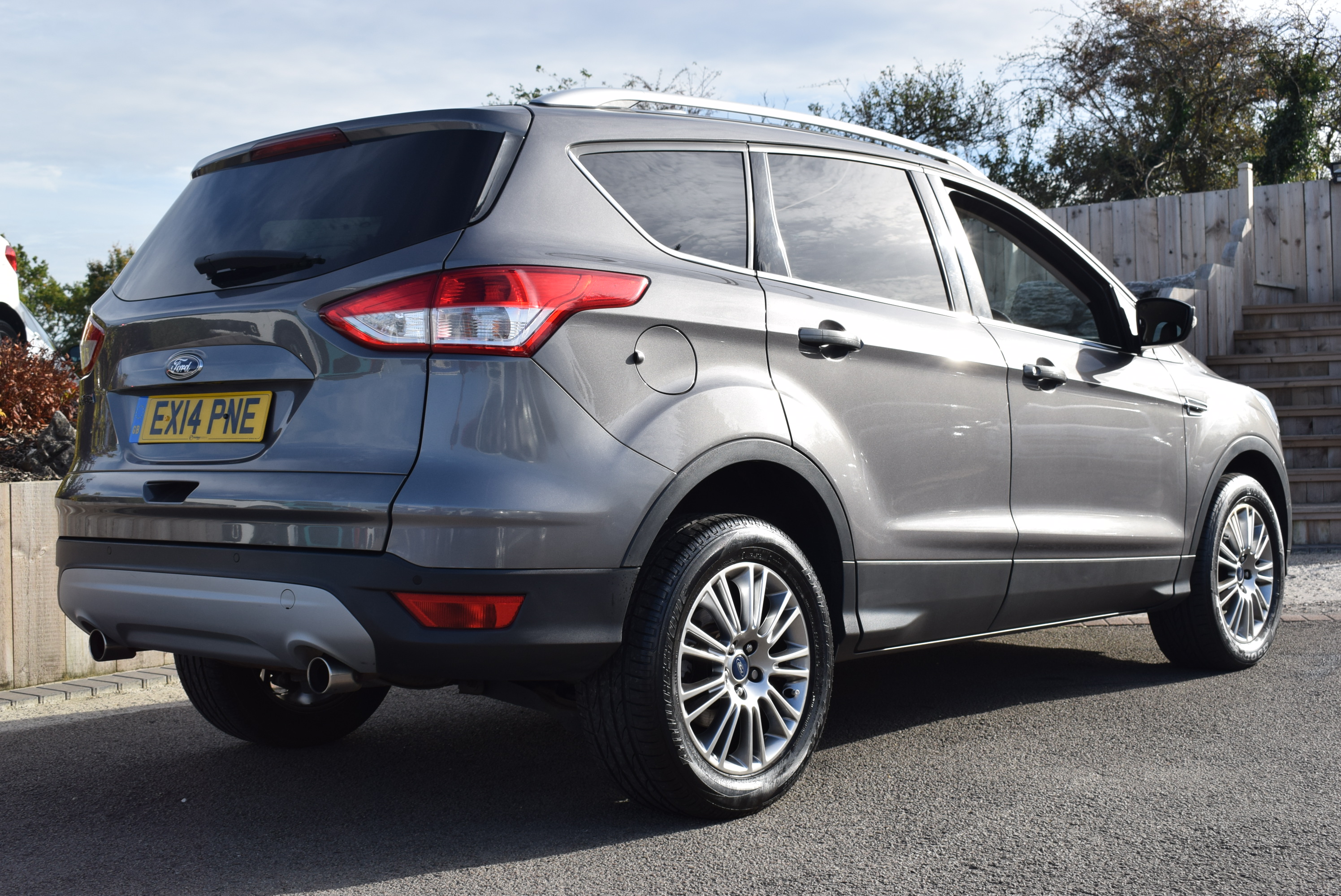 FORD KUGA 2.0 TDCi 163 Titanium 5dr For Sale Richlee Motor Co. Ltd FORD KUGA 2.0 TDCi 163 Titanium 5dr For Sale Richlee Motor Co. Ltd