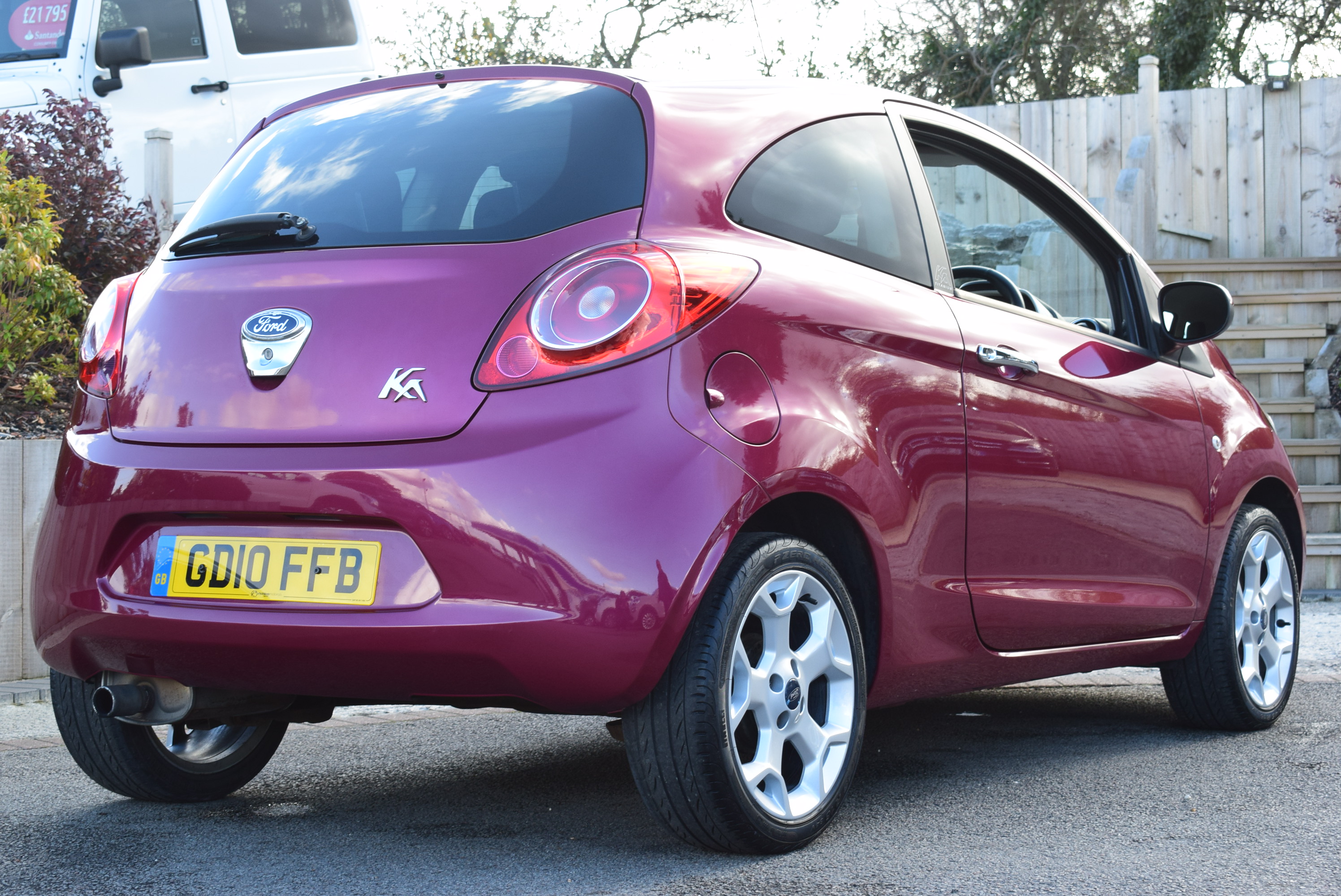 FORD KA 1.2 Titanium 3dr For Sale :: Richlee Motor Co. Ltd