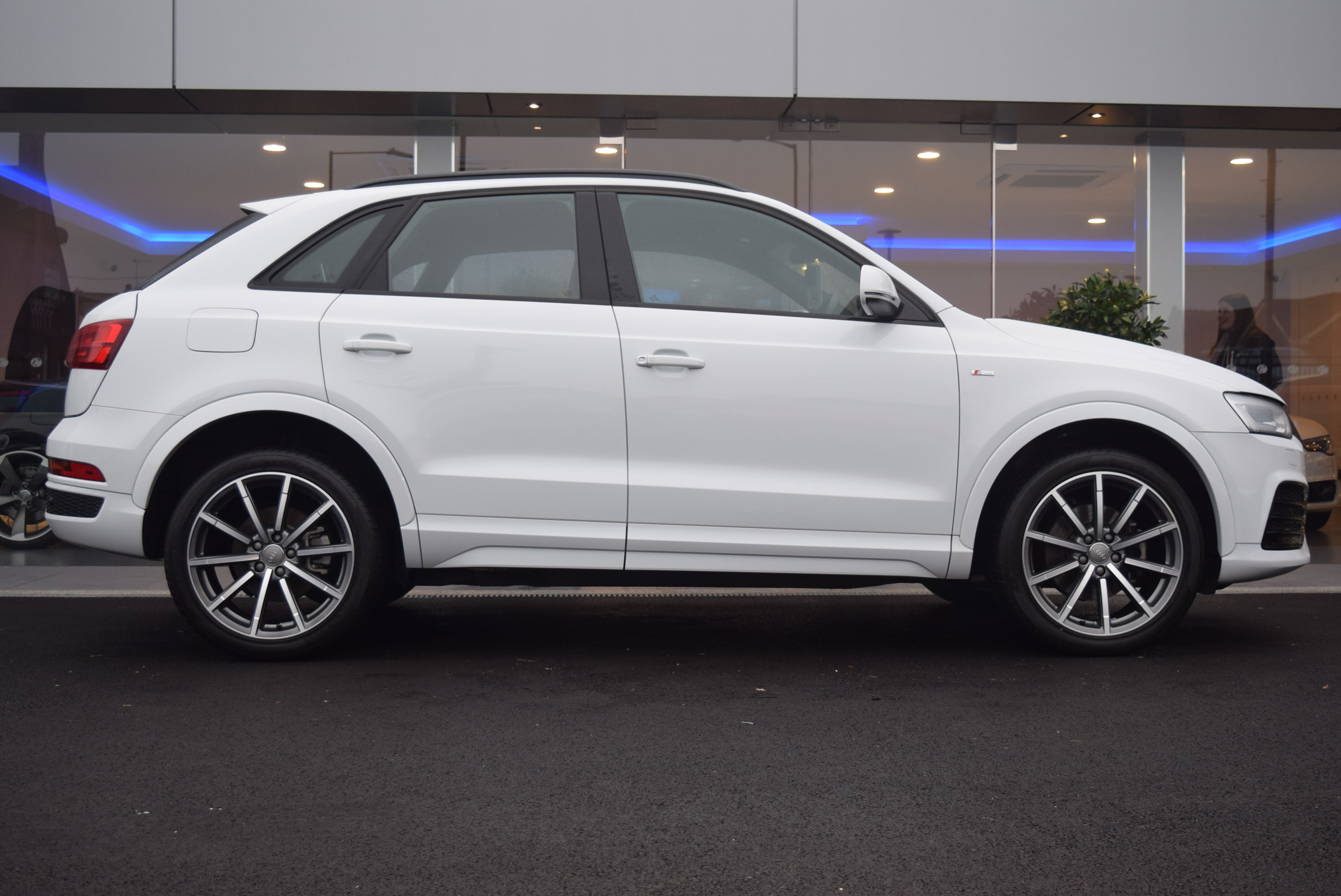 AUDI Q3 2.0T FSI Quattro S Line 5dr S Tronic For Sale