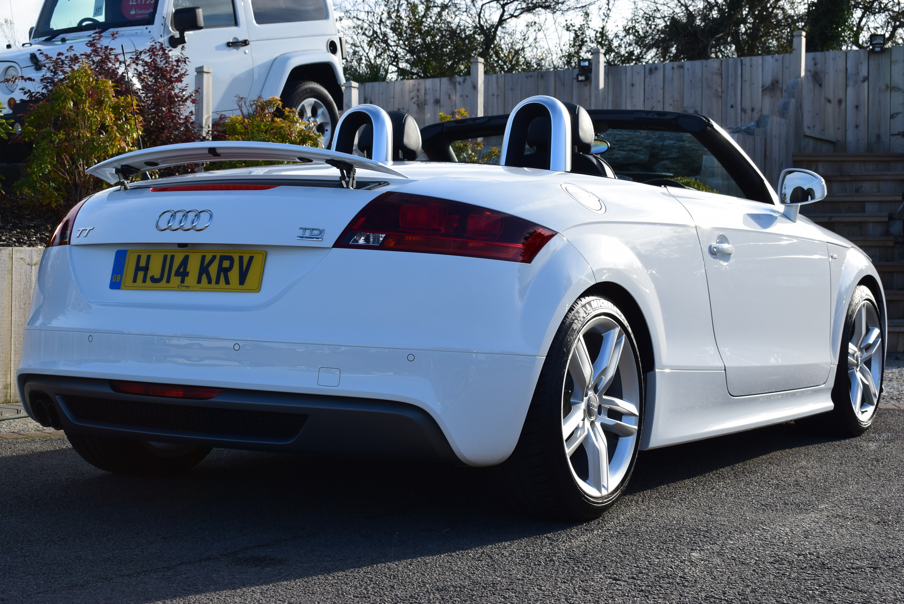 AUDI TT 2.0 TDI Quattro S Line 2dr [2011] For Sale :: Richlee Motor Co. Ltd