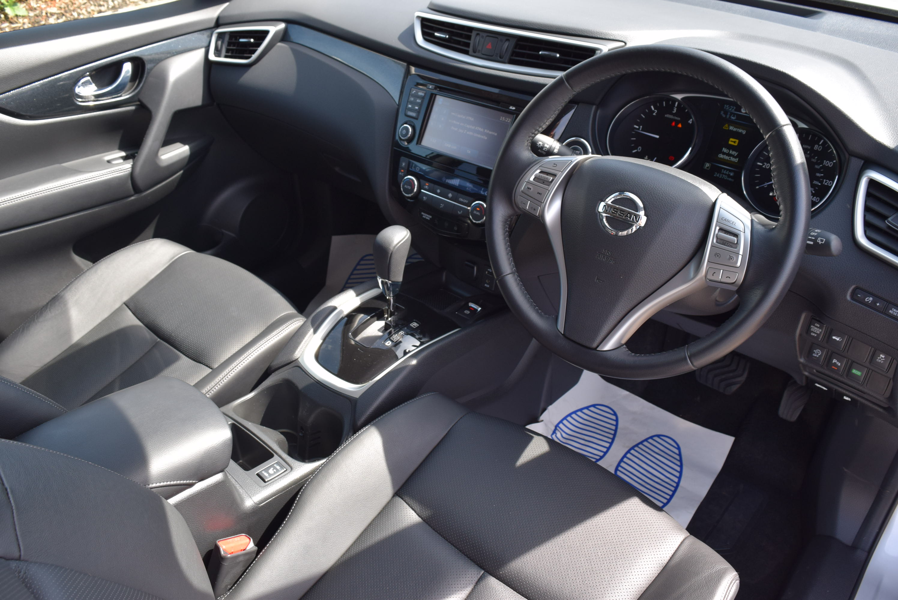 NISSAN XTRAIL 1.6 dCi Tekna 5dr Xtronic For Sale Richlee Motor Co. Ltd