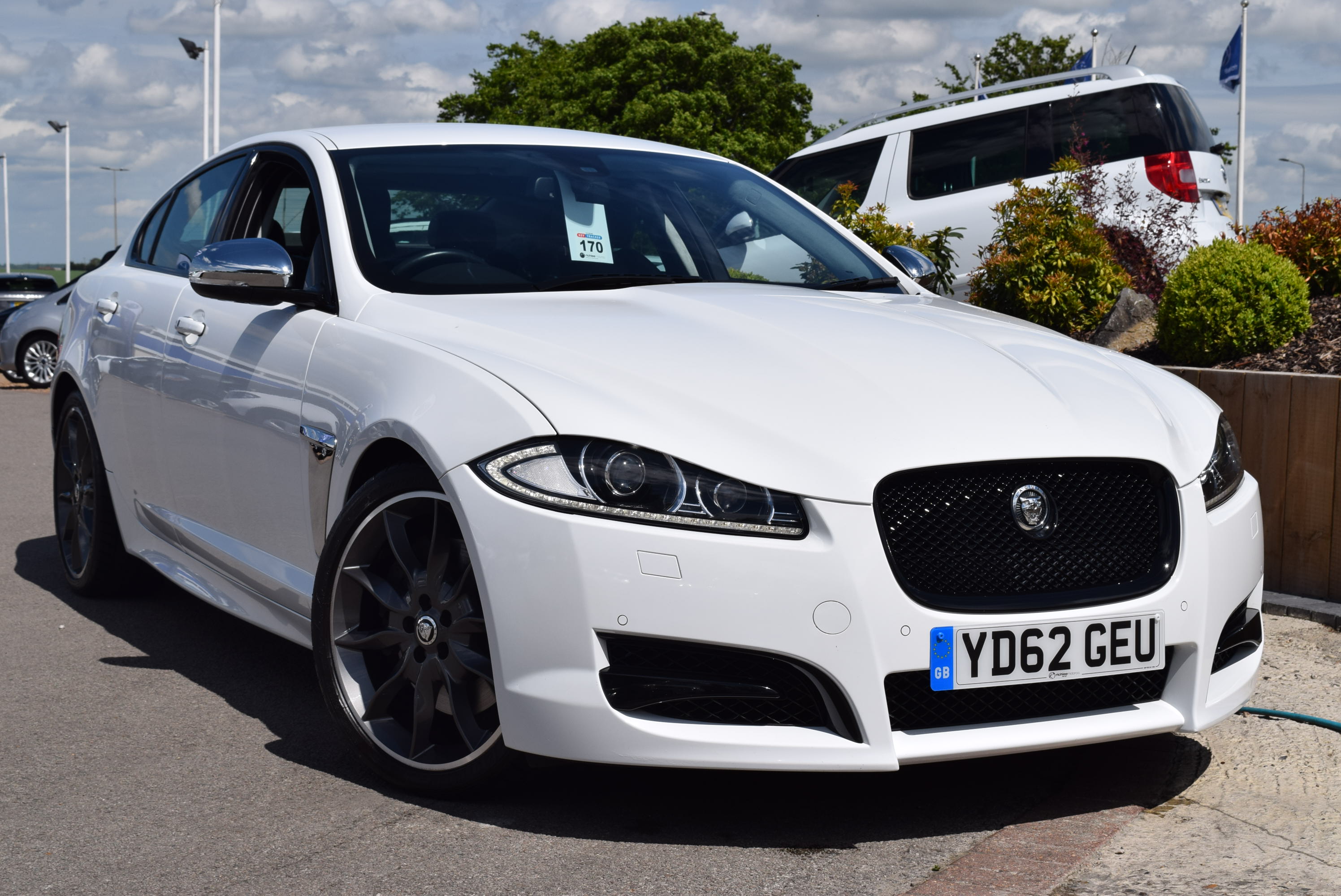 JAGUAR XF 3.0d V6 S Portfolio 4dr Auto For Sale